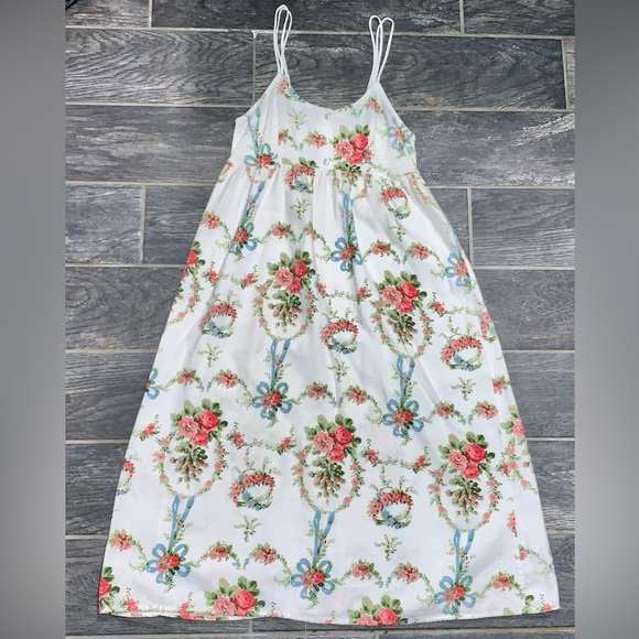 🔱 Vintage Gold Label Victorias Secret Gown 🔱 - Picture 1 of 9